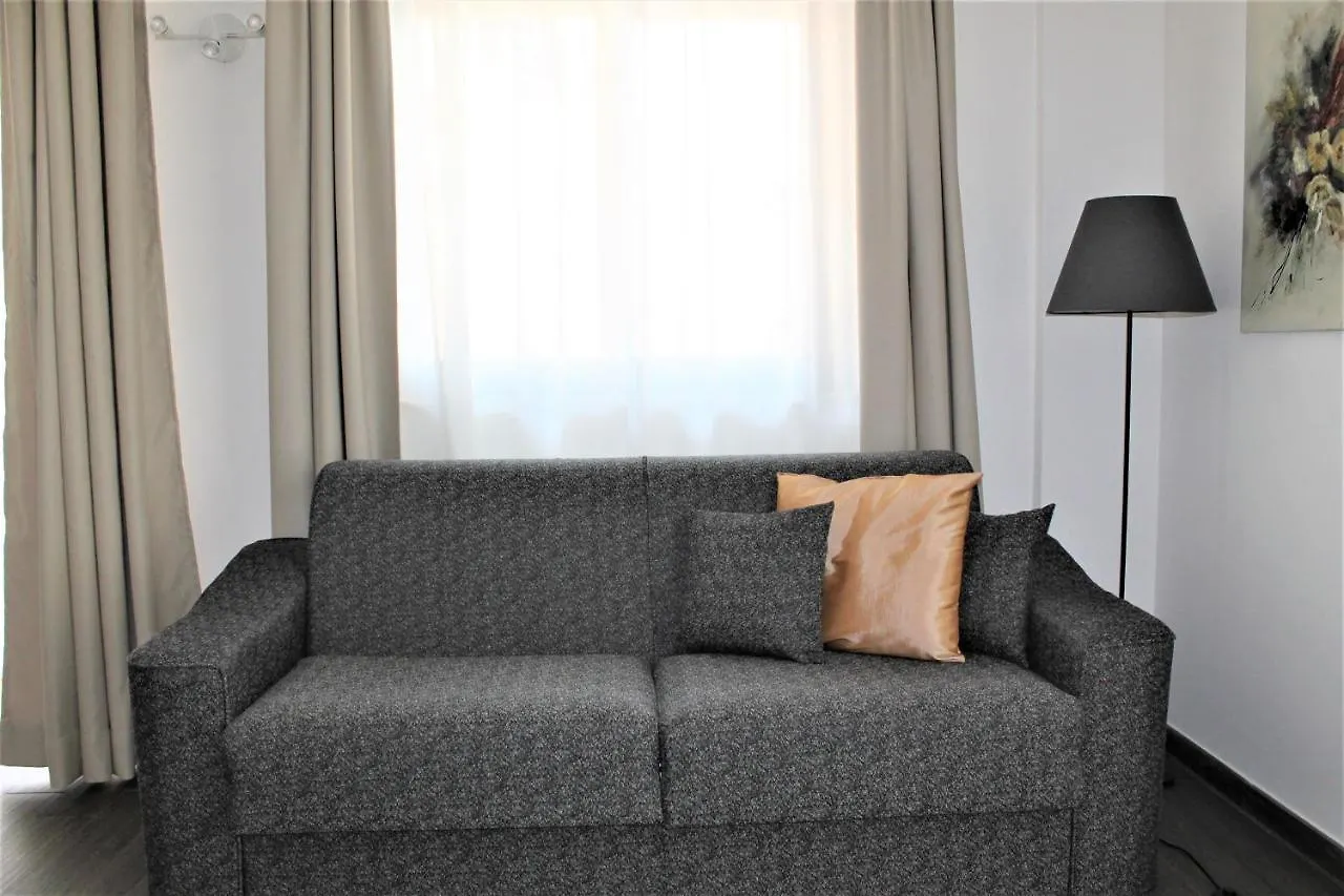 Residence Pola Catania 0*,  Italia